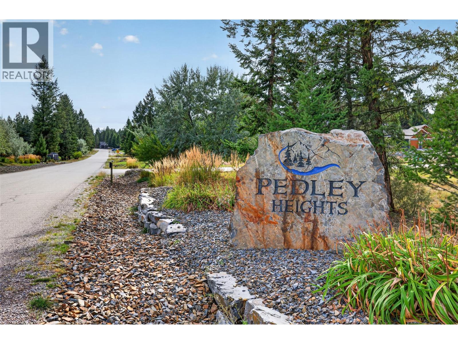 1208 Swansea Crescent, Windermere, British Columbia  V0B 2L0 - Photo 11 - 10400773