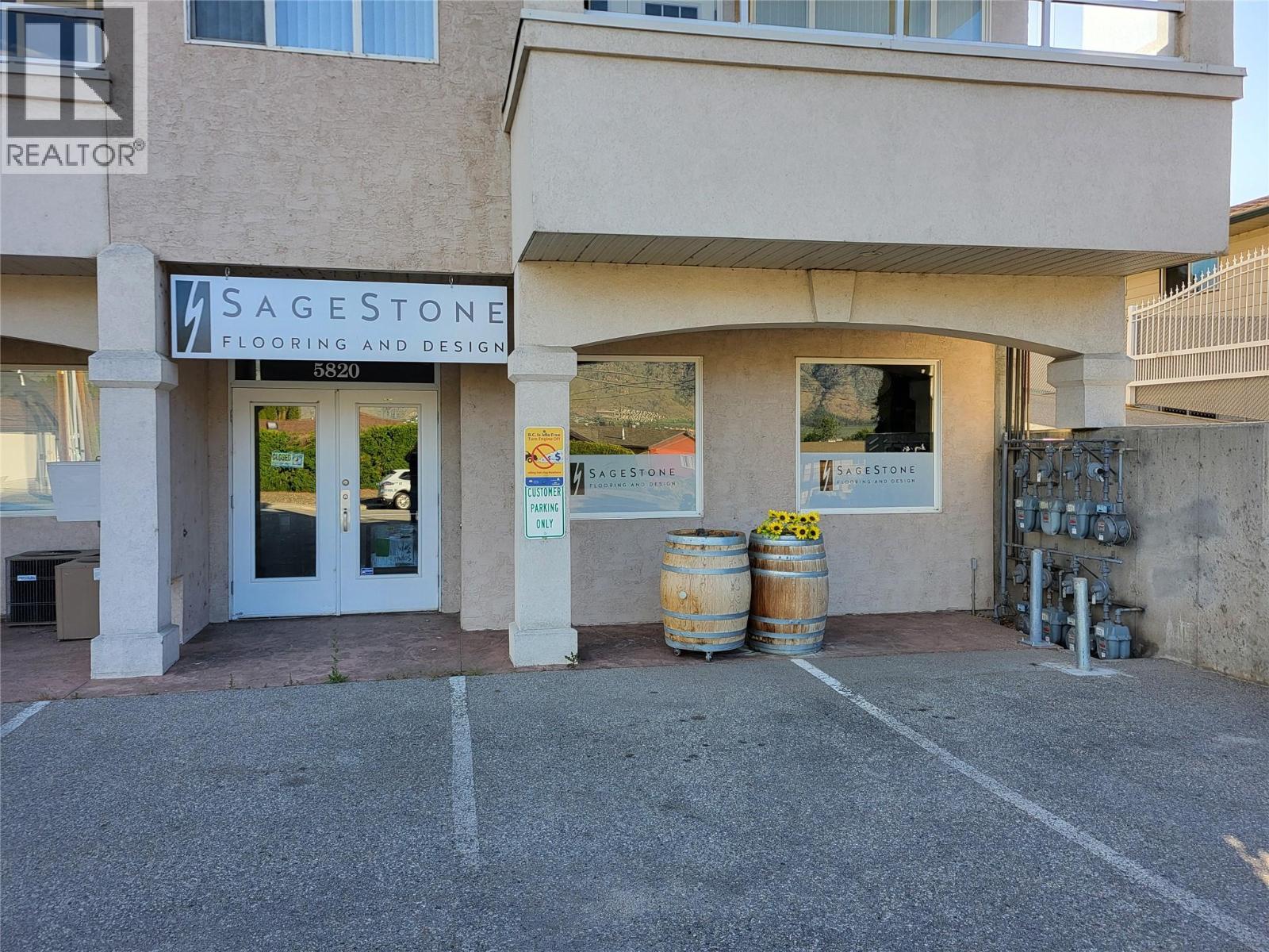 5820 89th Street Unit# 104, Osoyoos, British Columbia  V0H 1V1 - Photo 1 - 10401129