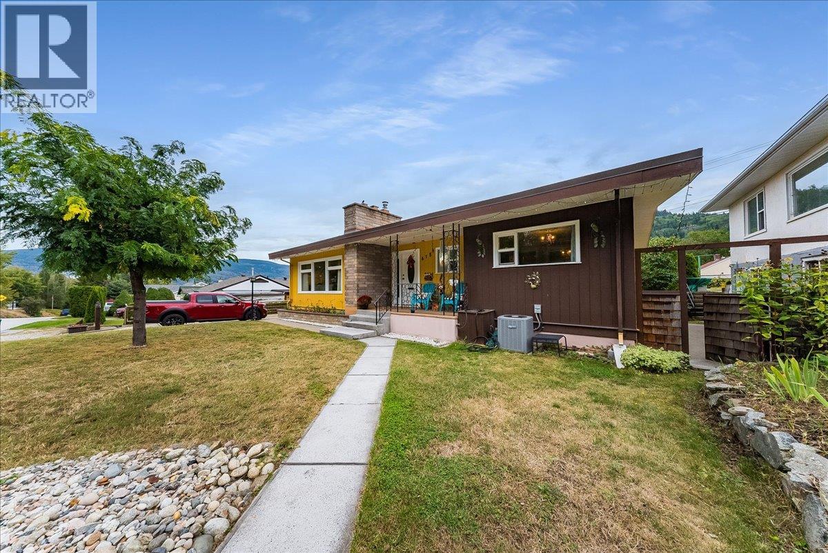 678 Schofield Highway, Warfield, British Columbia  V1R 2G8 - Photo 32 - 10400902