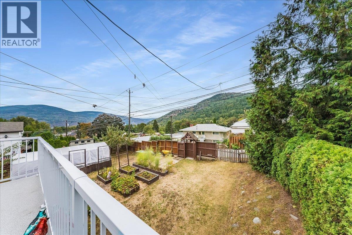 678 Schofield Highway, Warfield, British Columbia  V1R 2G8 - Photo 43 - 10400902