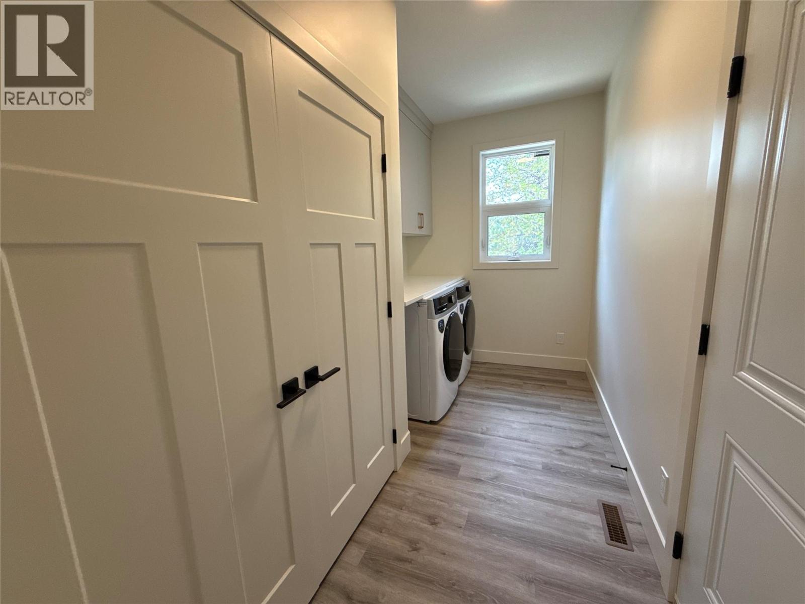 148 Shadow Mountain Boulevard, Cranbrook, British Columbia  V1C 7C3 - Photo 12 - 10401038