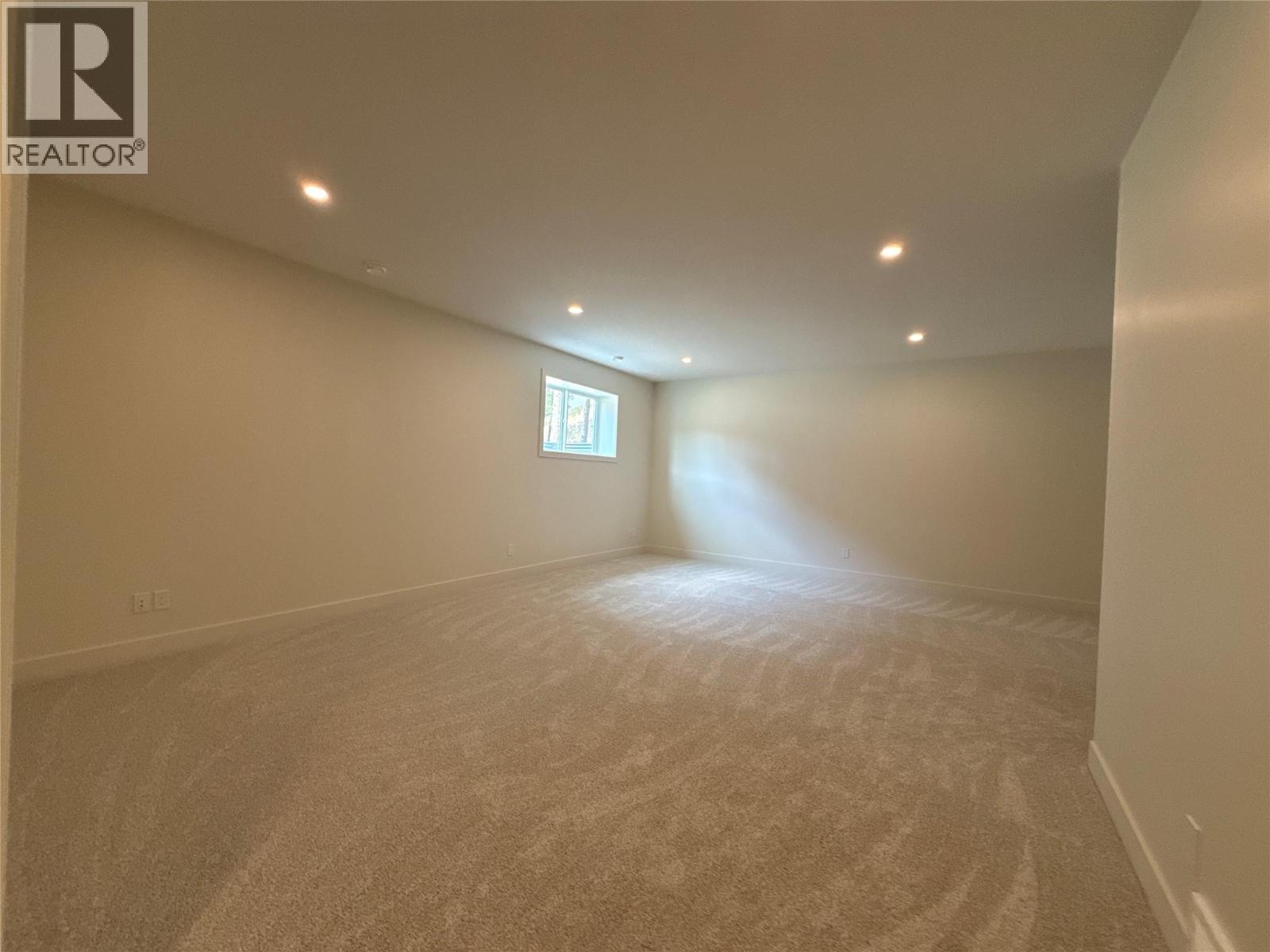 148 Shadow Mountain Boulevard, Cranbrook, British Columbia  V1C 7C3 - Photo 18 - 10401038