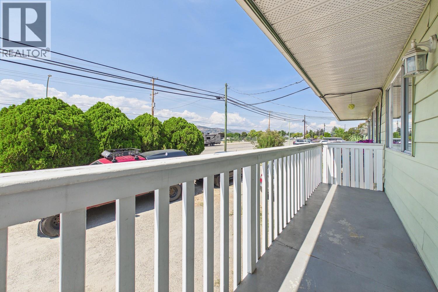 747 Hollywood Road S, Kelowna, British Columbia  V1X 5N1 - Photo 11 - 10401127