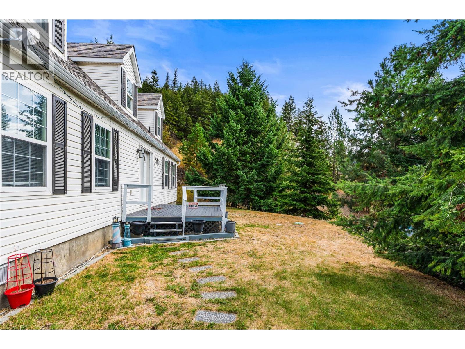 5858 Jen-Sherri Place, Falkland, British Columbia  V0E 1W0 - Photo 4 - 10401071