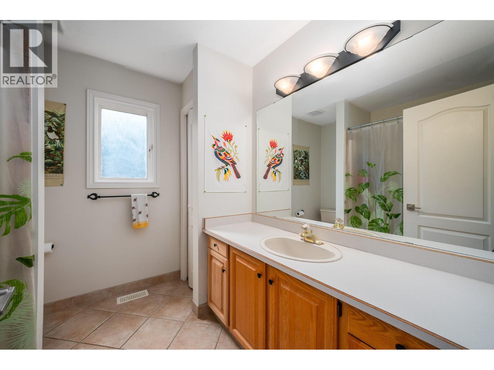 492 Carona Crescent, Kelowna, British Columbia  V1W 3C6 - Photo 26 - 10401079