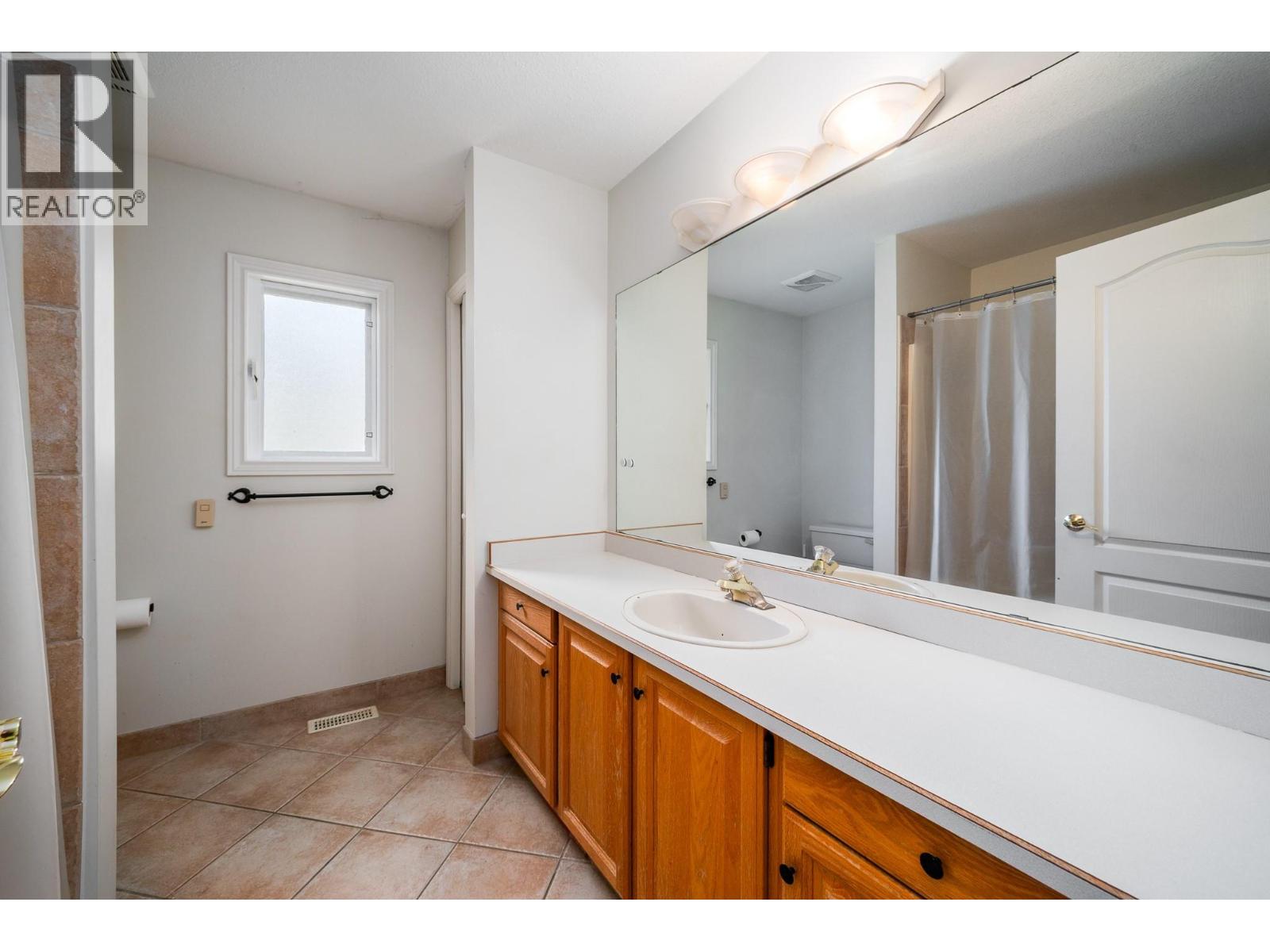 492 Carona Crescent, Kelowna, British Columbia  V1W 3C6 - Photo 42 - 10401079