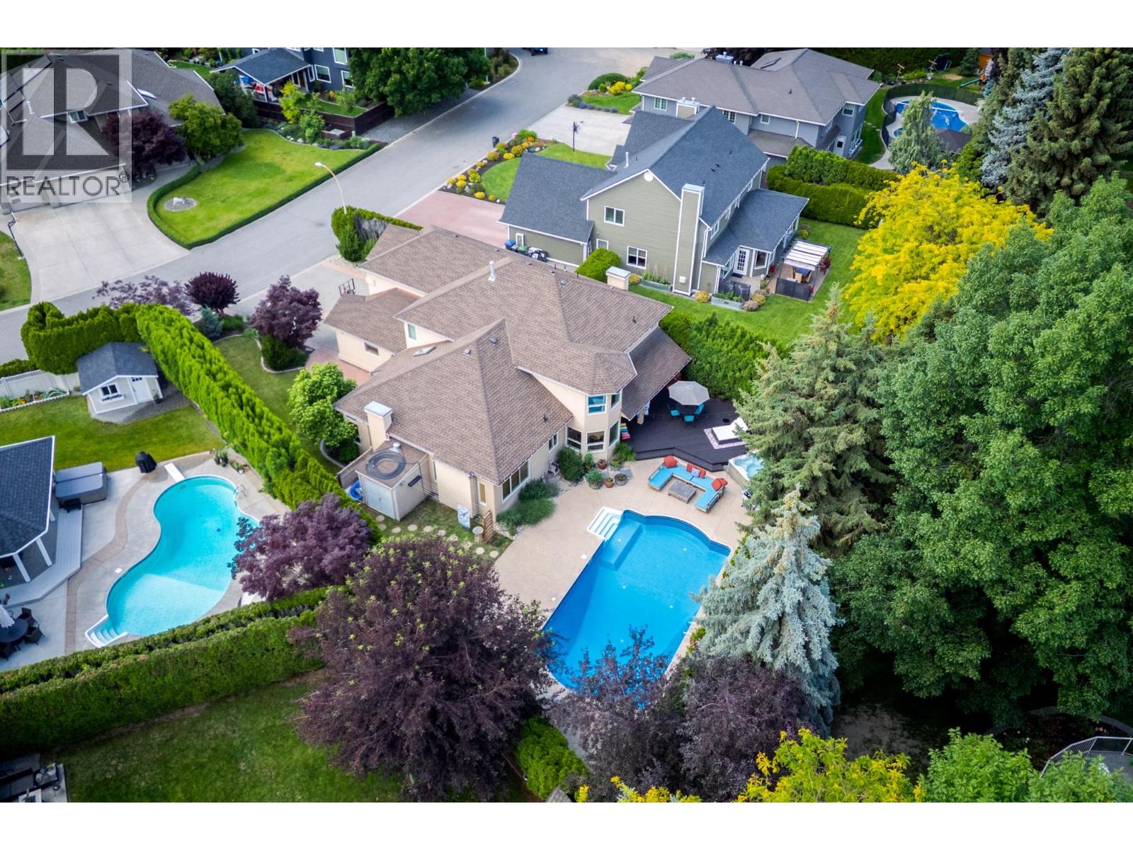 492 Carona Crescent, Kelowna, British Columbia  V1W 3C6 - Photo 5 - 10401079