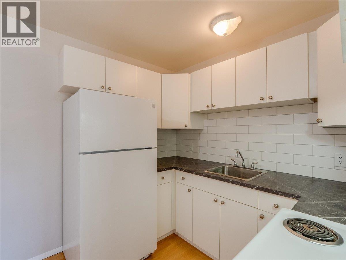 880 Wordsworth Avenue Unit# 201, Warfield, British Columbia  V1R 2V9 - Photo 10 - 10401004