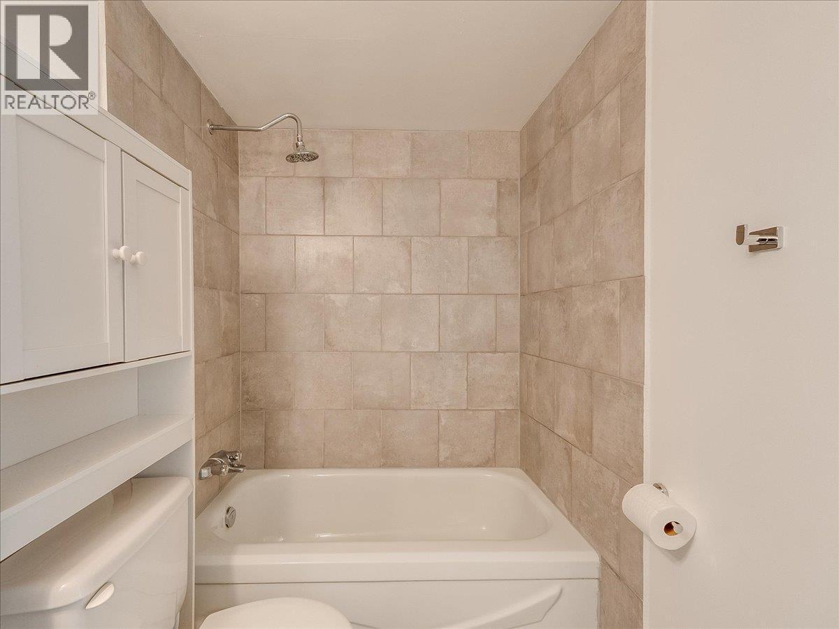 880 Wordsworth Avenue Unit# 201, Warfield, British Columbia  V1R 2V9 - Photo 26 - 10401004