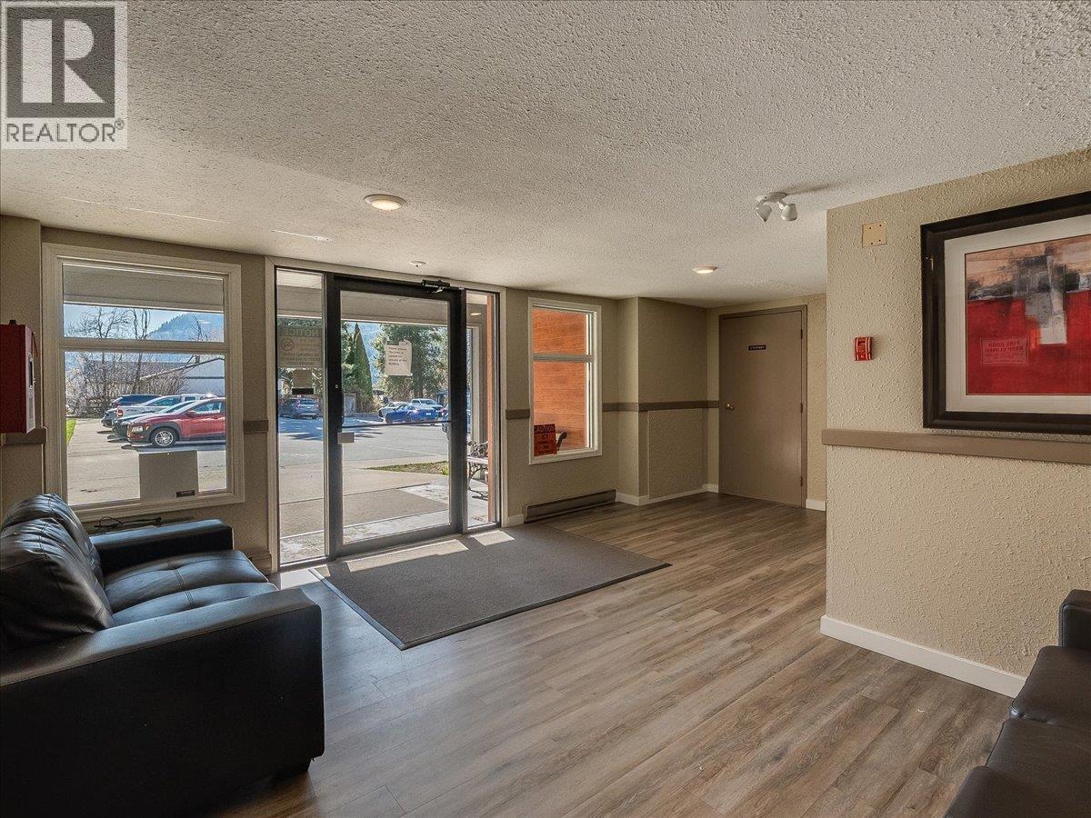 880 Wordsworth Avenue Unit# 201, Warfield, British Columbia  V1R 2V9 - Photo 5 - 10401004