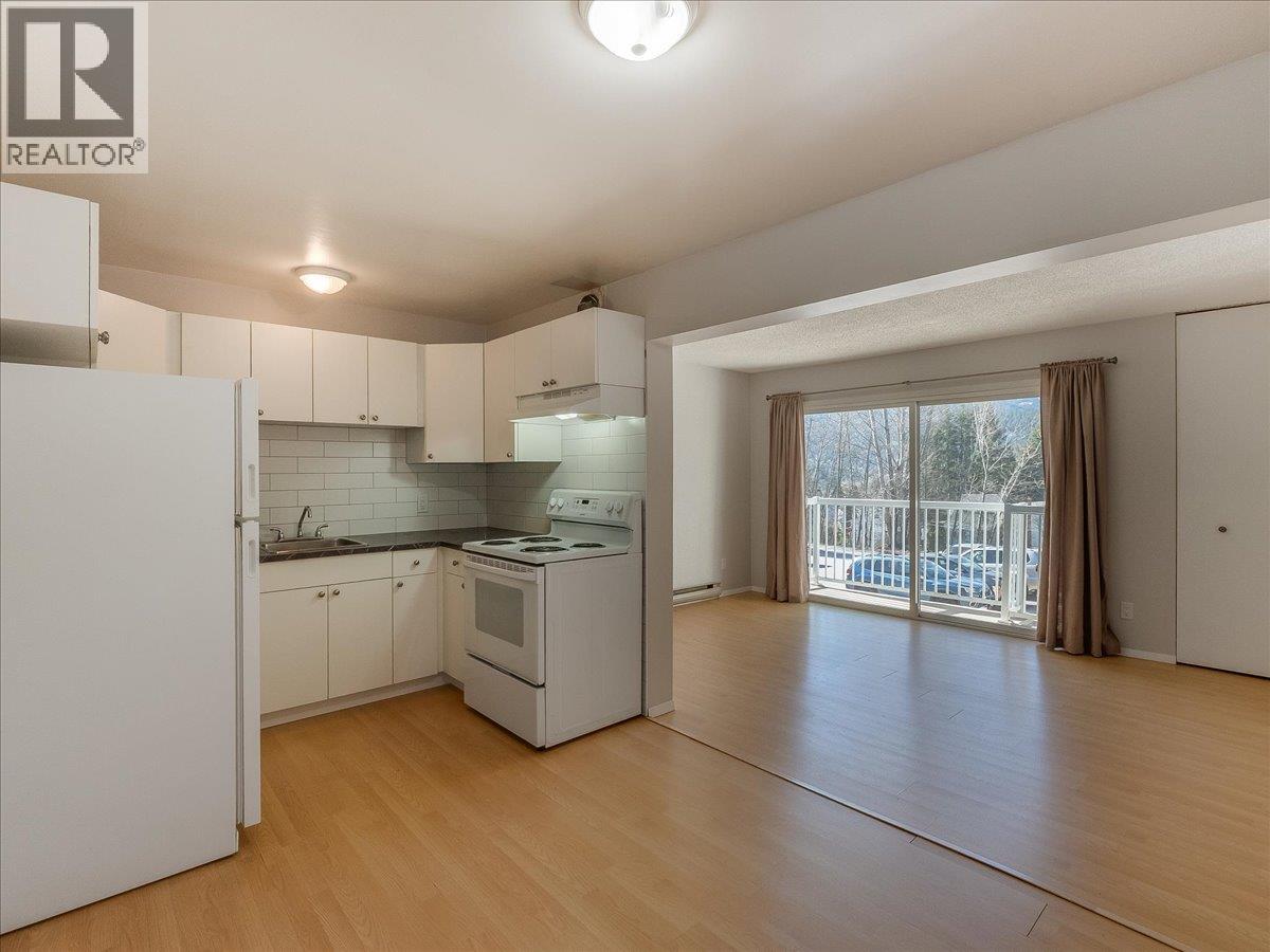 880 Wordsworth Avenue Unit# 201, Warfield, British Columbia  V1R 2V9 - Photo 7 - 10401004