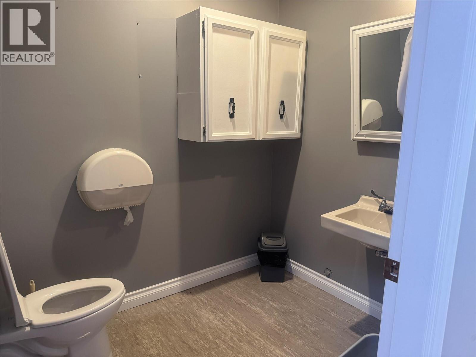 4438 1st Street, Peachland, British Columbia  V0H 1X7 - Photo 11 - 10398515