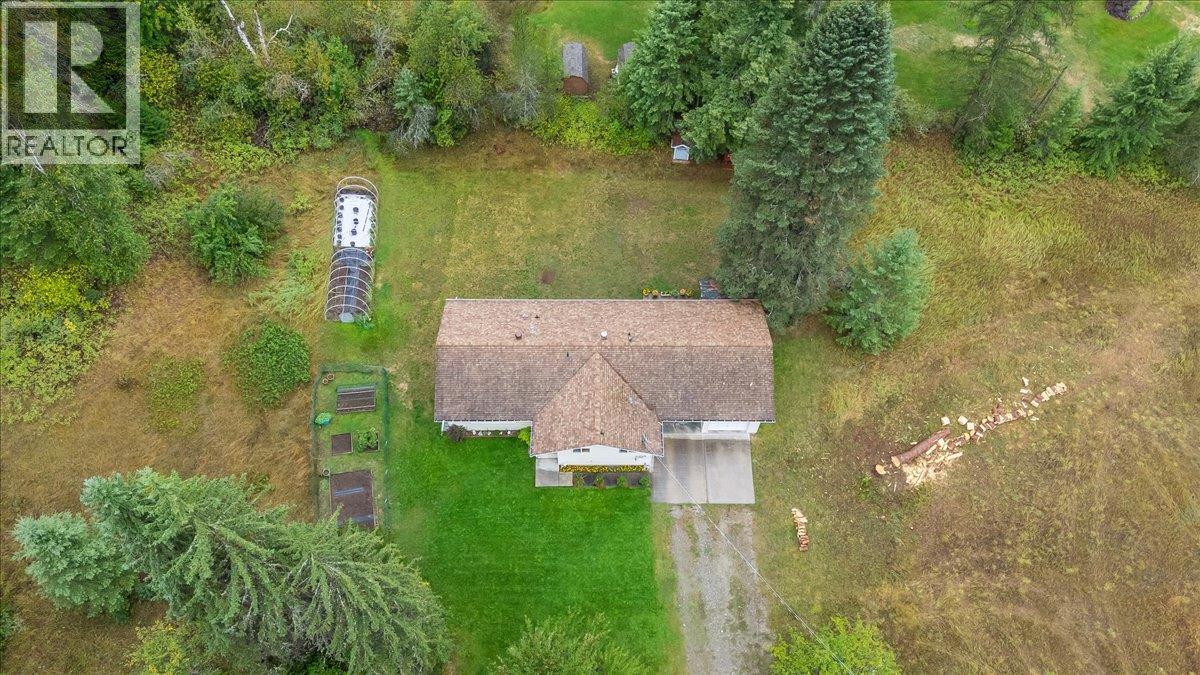 1764 Green Road, Fruitvale, British Columbia  V0G 1L1 - Photo 11 - 10400967
