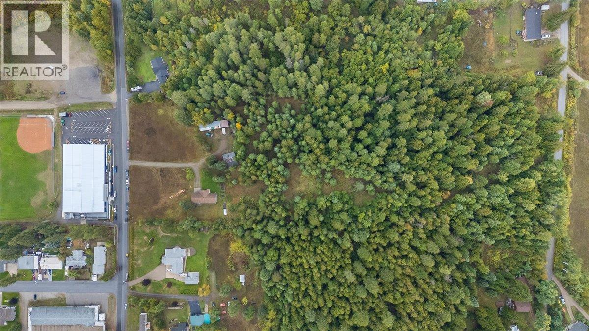 1764 Green Road, Fruitvale, British Columbia  V0G 1L1 - Photo 13 - 10400967