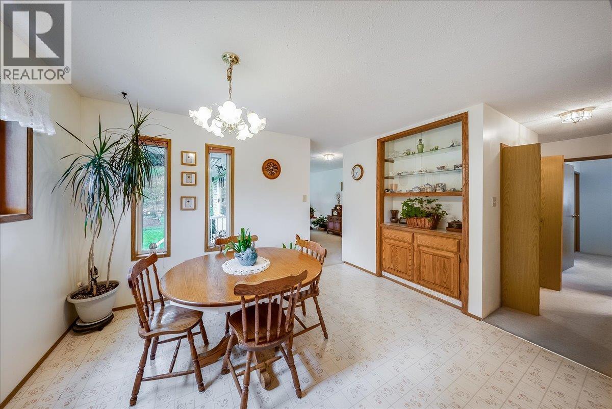 1764 Green Road, Fruitvale, British Columbia  V0G 1L1 - Photo 22 - 10400967