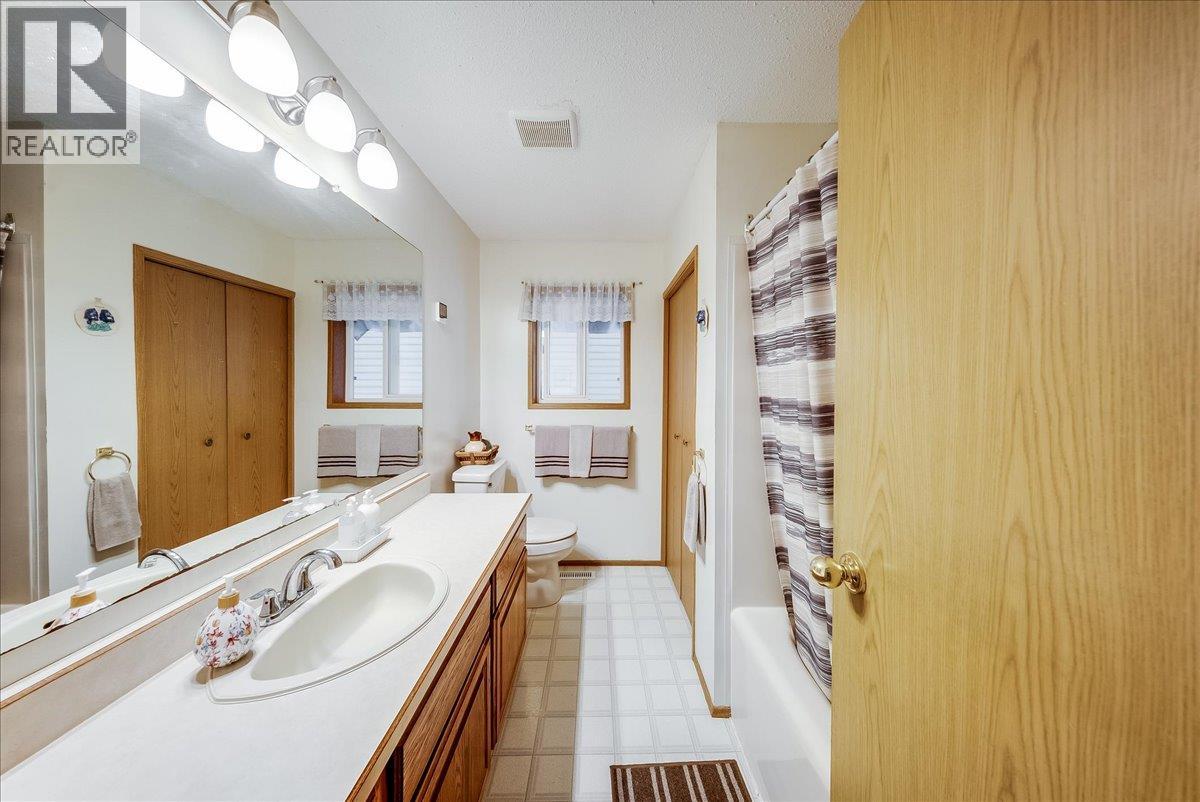 1764 Green Road, Fruitvale, British Columbia  V0G 1L1 - Photo 36 - 10400967