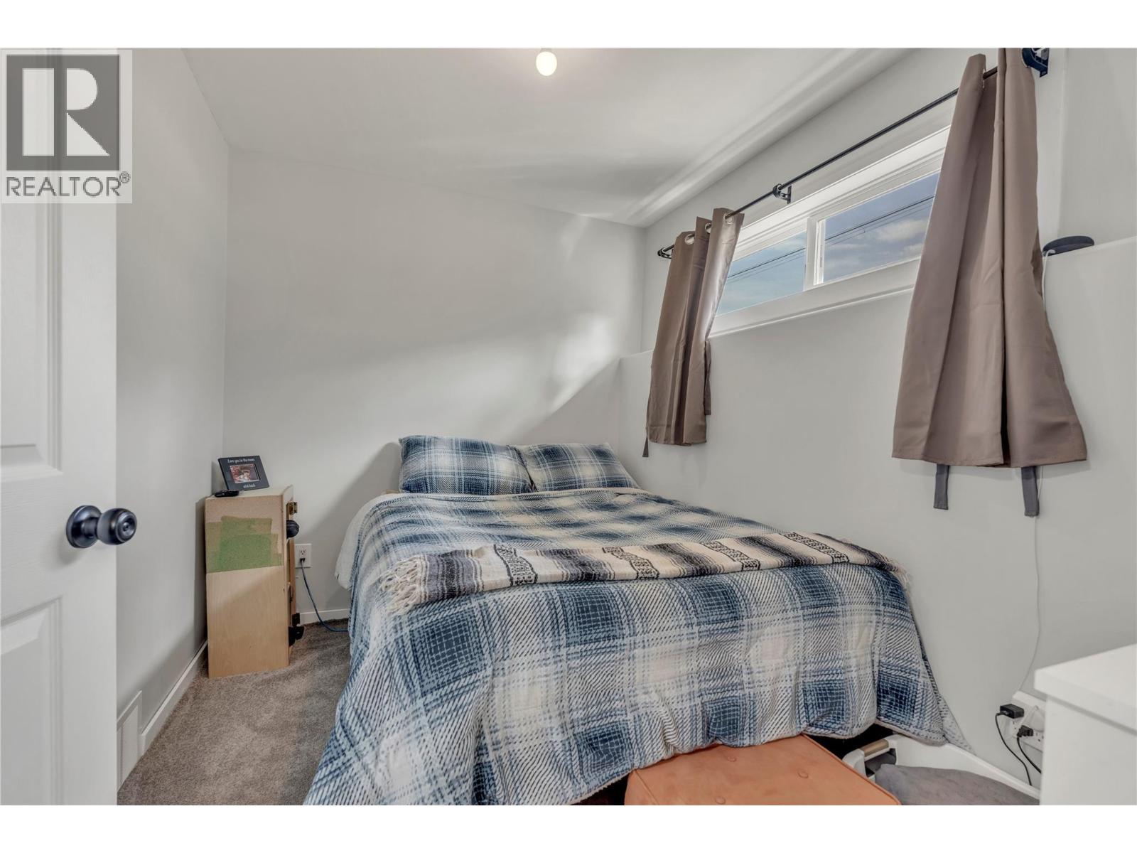 826 3rd Avenue, Keremeos, British Columbia  V0X 1N0 - Photo 40 - 10401086