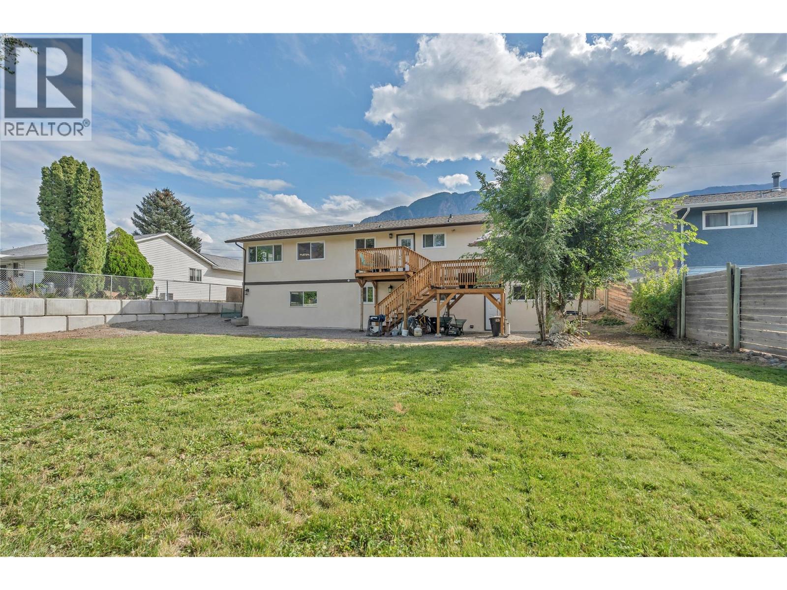 826 3rd Avenue, Keremeos, British Columbia  V0X 1N0 - Photo 41 - 10401086