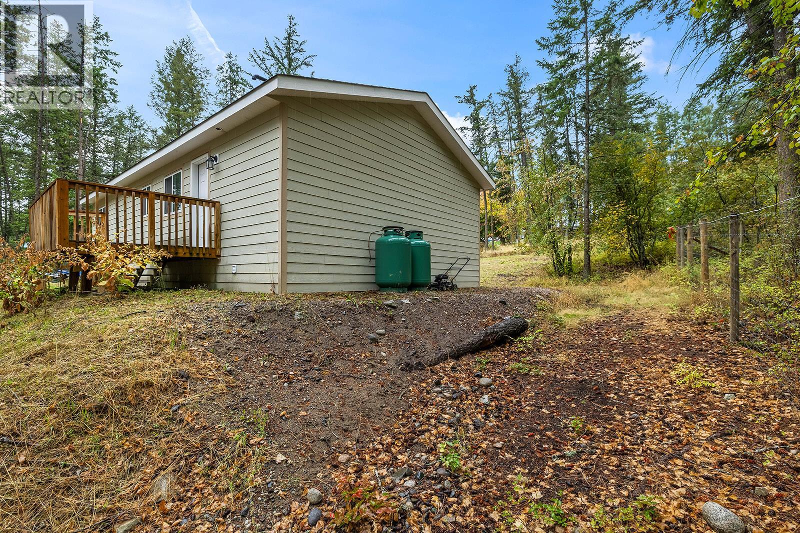 7867 Alpine Road, Kelowna, British Columbia  V1Z 3V4 - Photo 11 - 10400664