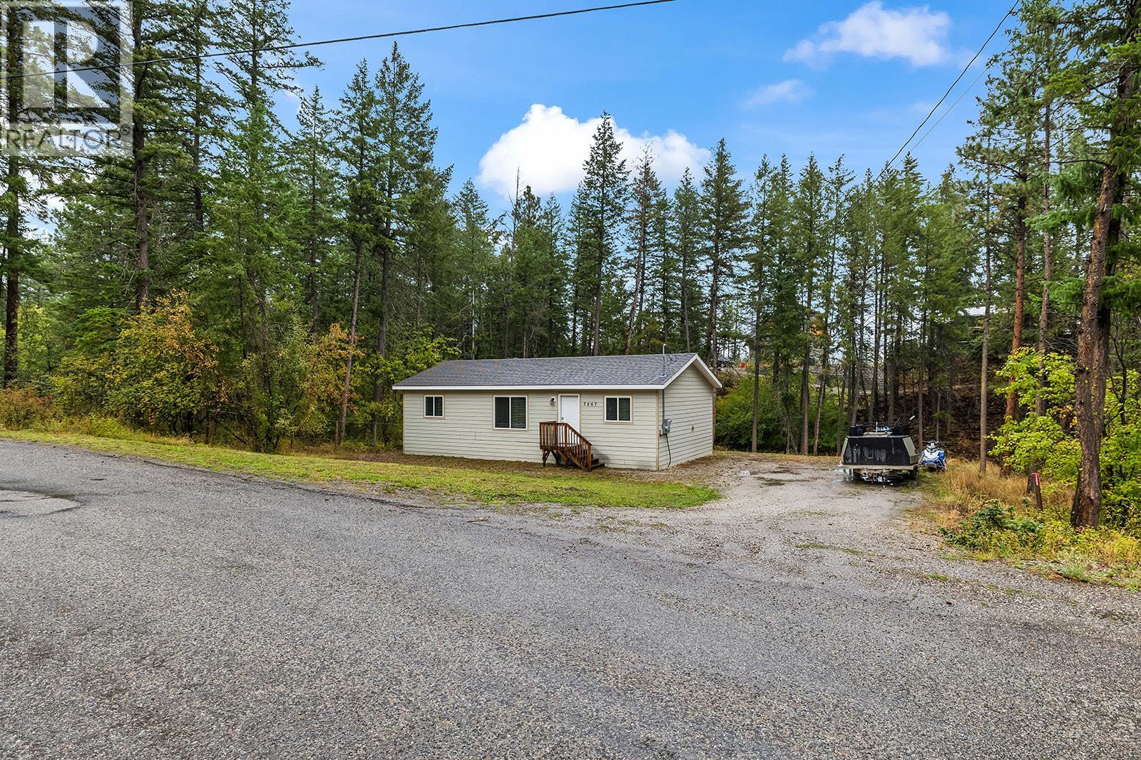 7867 Alpine Road, Kelowna, British Columbia  V1Z 3V4 - Photo 3 - 10400664