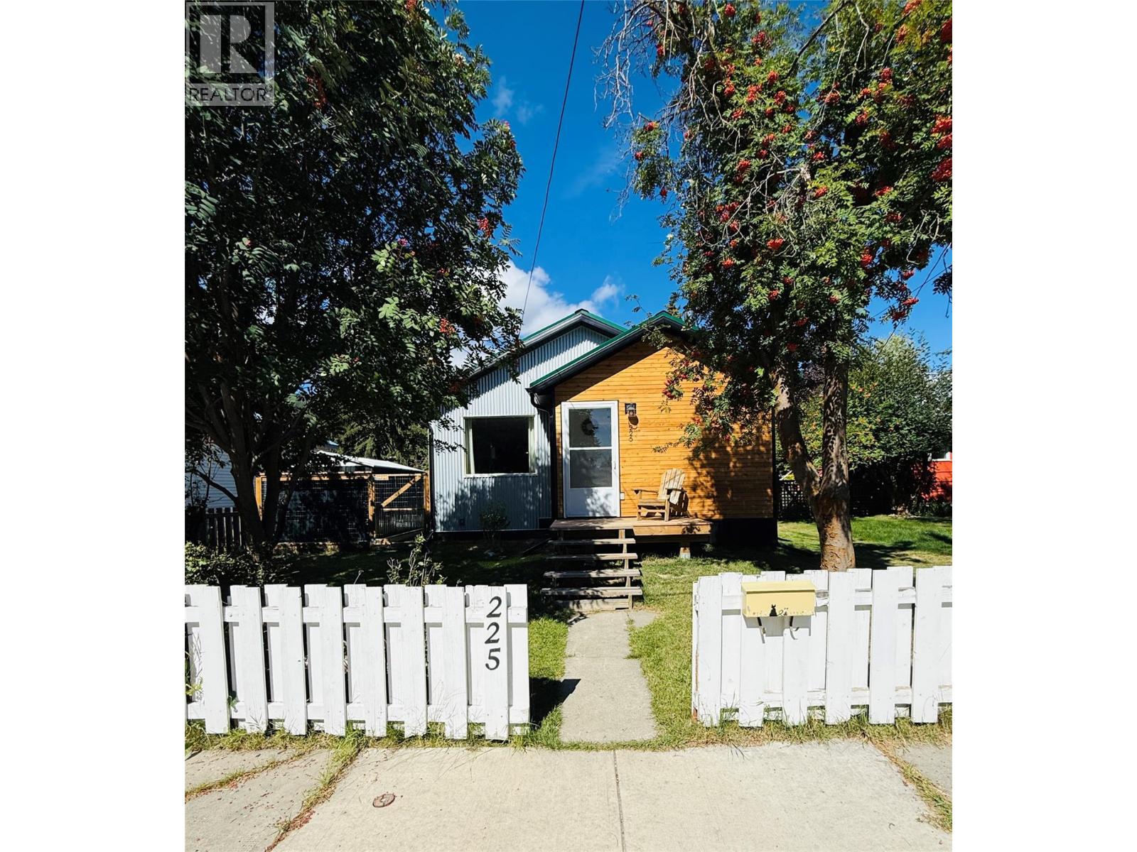 225 Dalgren Street, Kimberley, British Columbia  V1A 1J4 - Photo 1 - 10399242