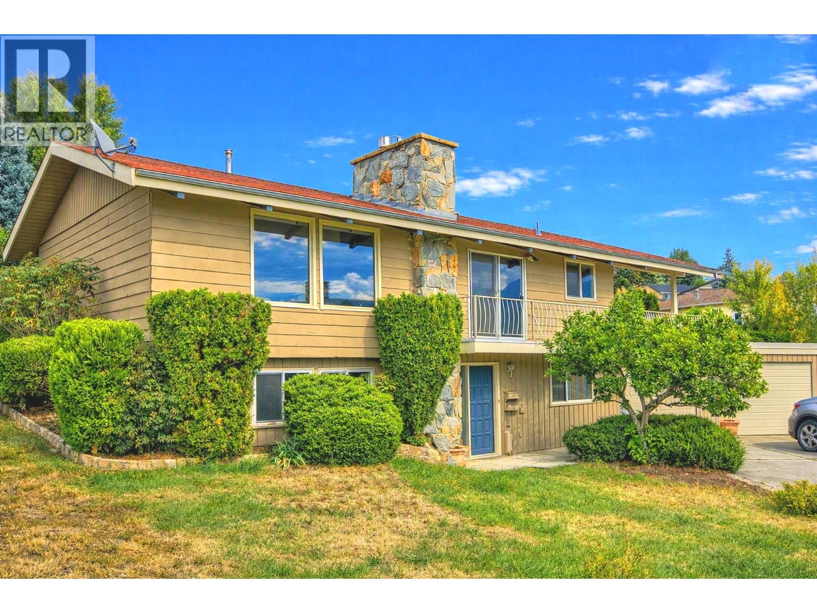 9109 Husband Road, Coldstream, British Columbia  V1B 1M8 - Photo 2 - 10401165