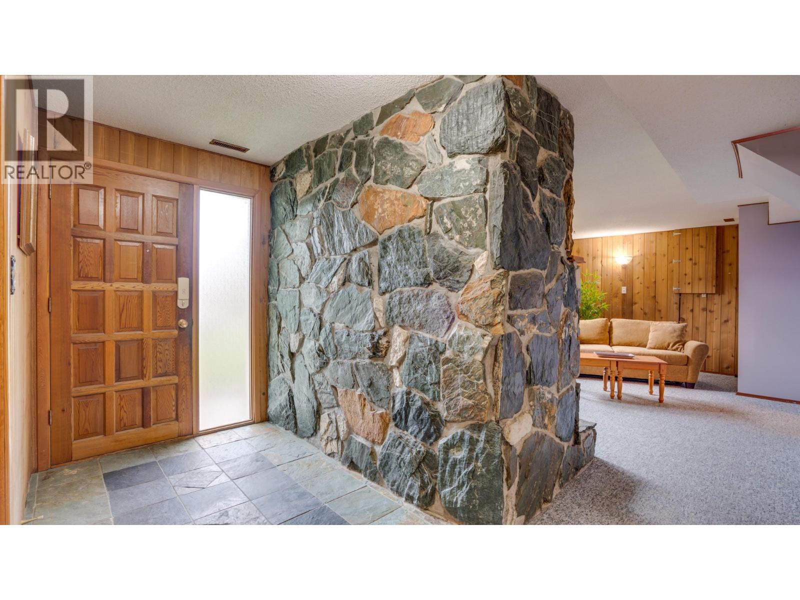 9109 Husband Road, Coldstream, British Columbia  V1B 1M8 - Photo 24 - 10401165