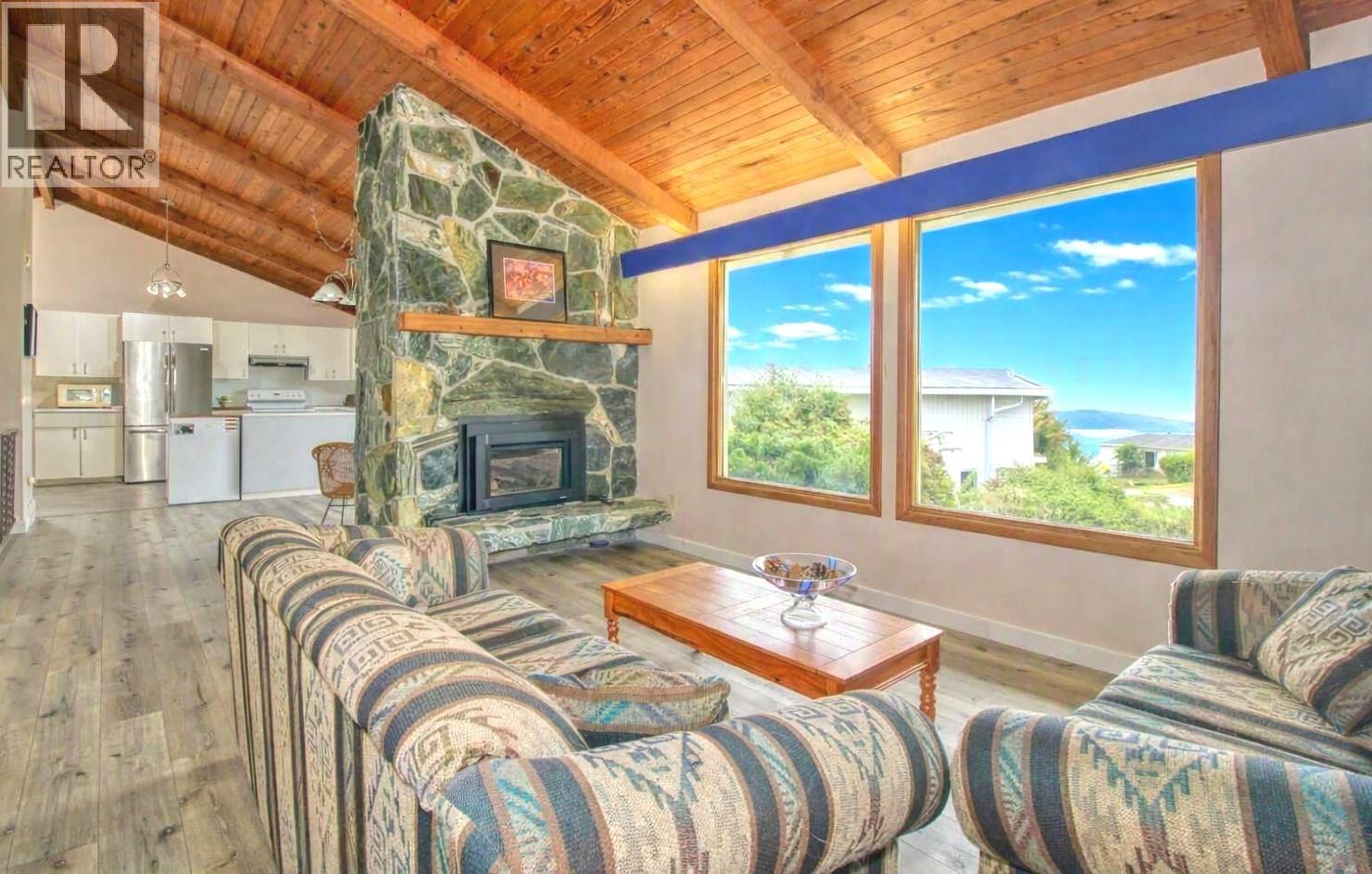 9109 Husband Road, Coldstream, British Columbia  V1B 1M8 - Photo 7 - 10401165