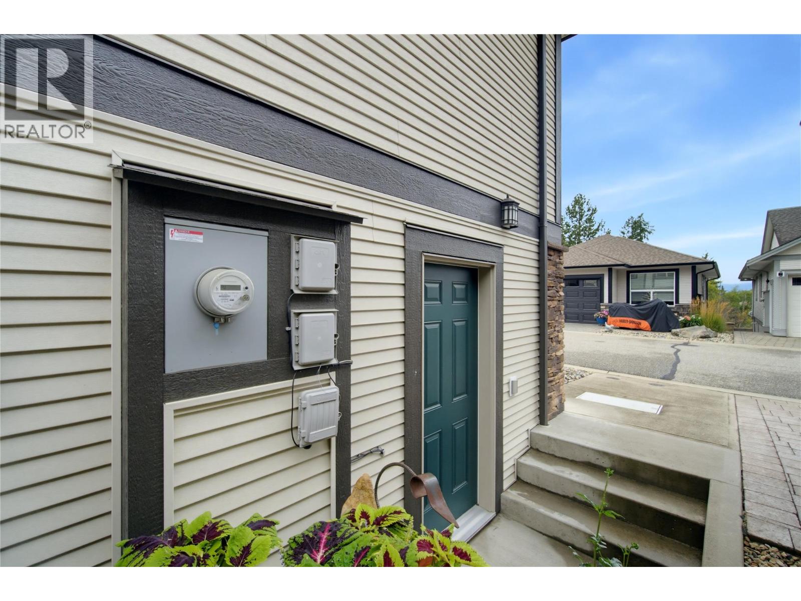 2850 7th Avenue Ne Unit# 8, Salmon Arm, British Columbia  V1E 0B7 - Photo 63 - 10400869