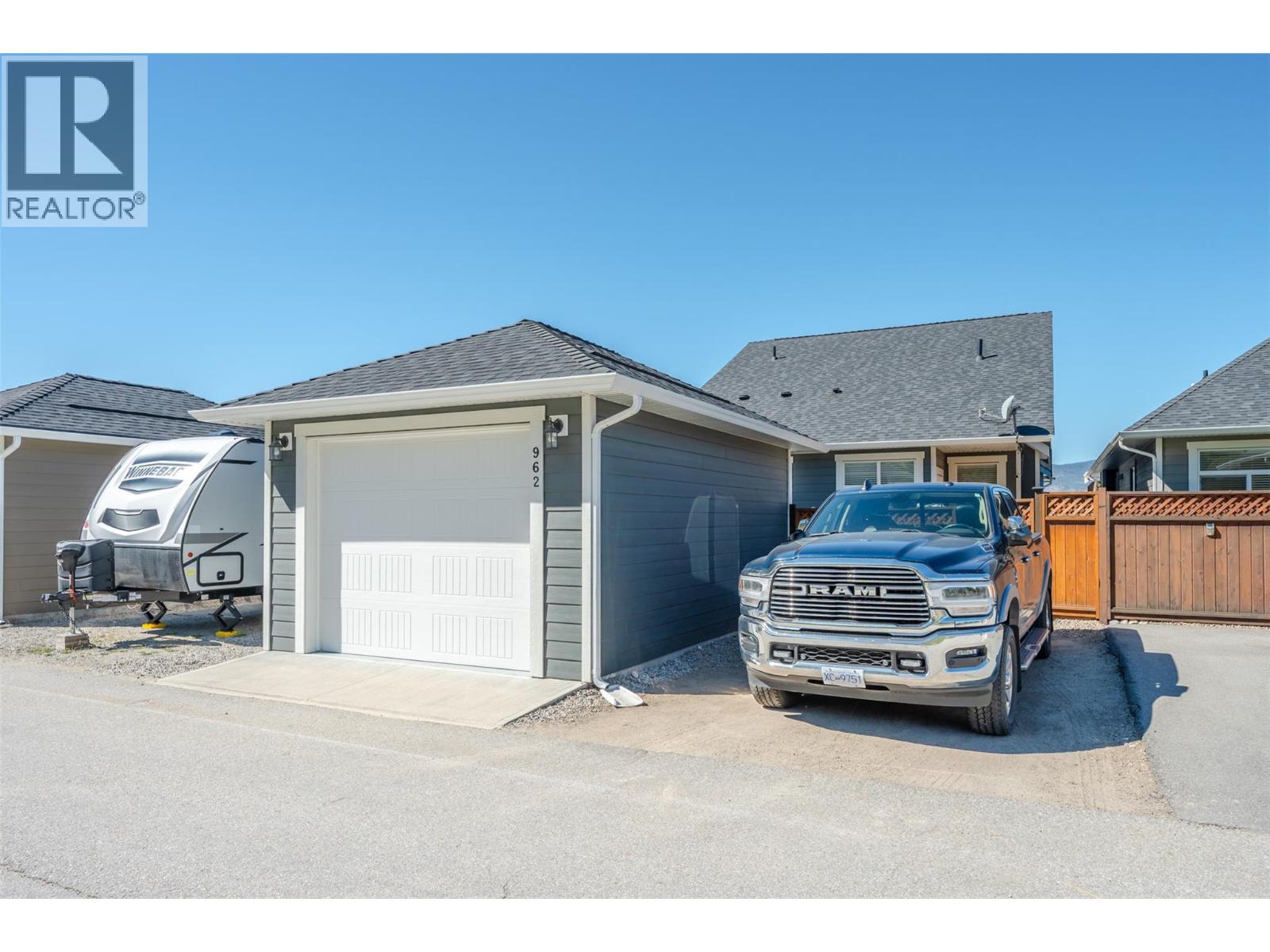 962 Holden Road, Penticton, British Columbia  V2A 9G4 - Photo 41 - 10401201