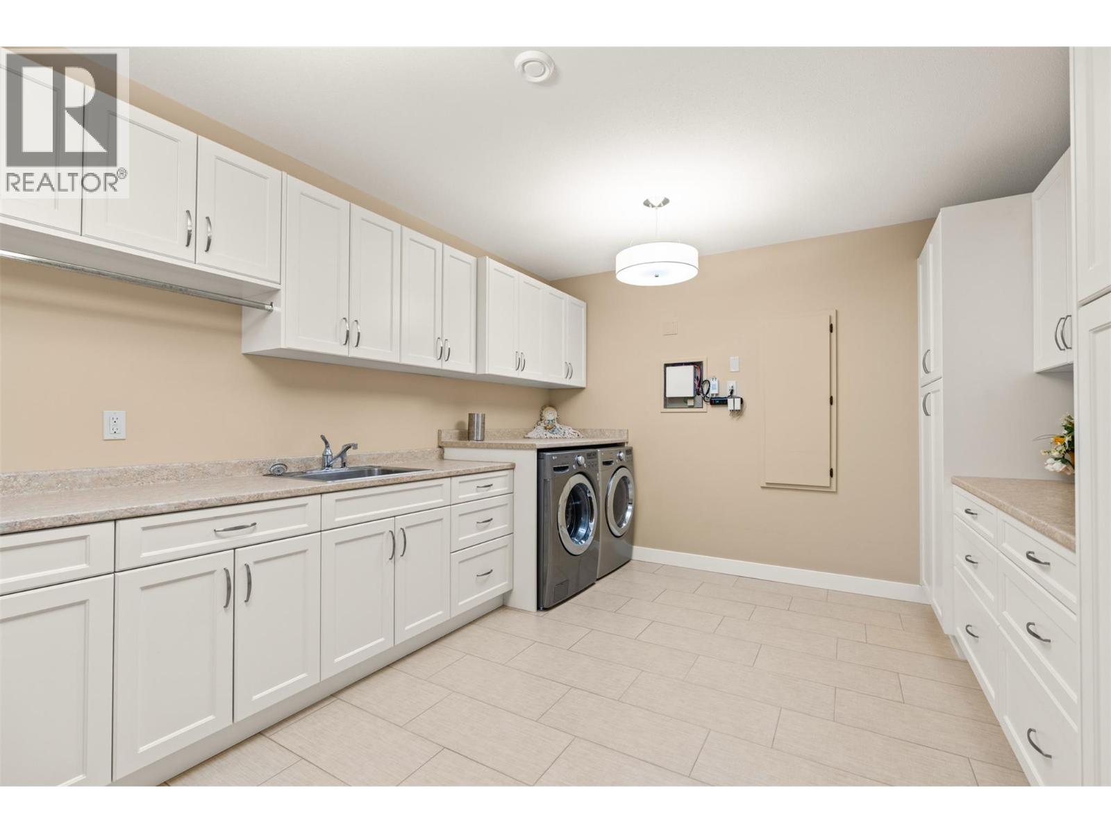 108 Vineyard Way, Vernon, British Columbia  V1H 1Z7 - Photo 64 - 10401193