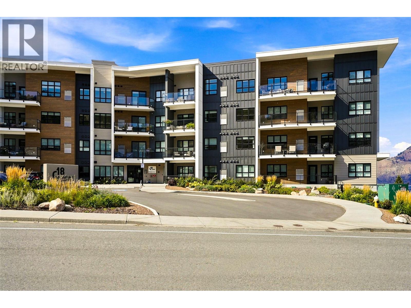 1844 Qu'appelle Boulevard Unit# 308, Kamloops, British Columbia  V2E 0E8 - Photo 1 - 10400964