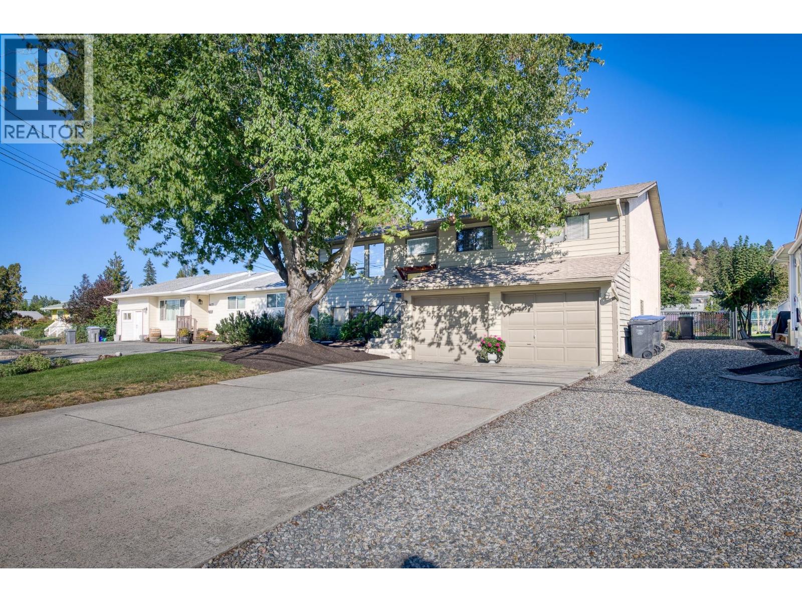 4477 Gordon Drive, Kelowna, British Columbia  V1W 1T2 - Photo 2 - 10401207
