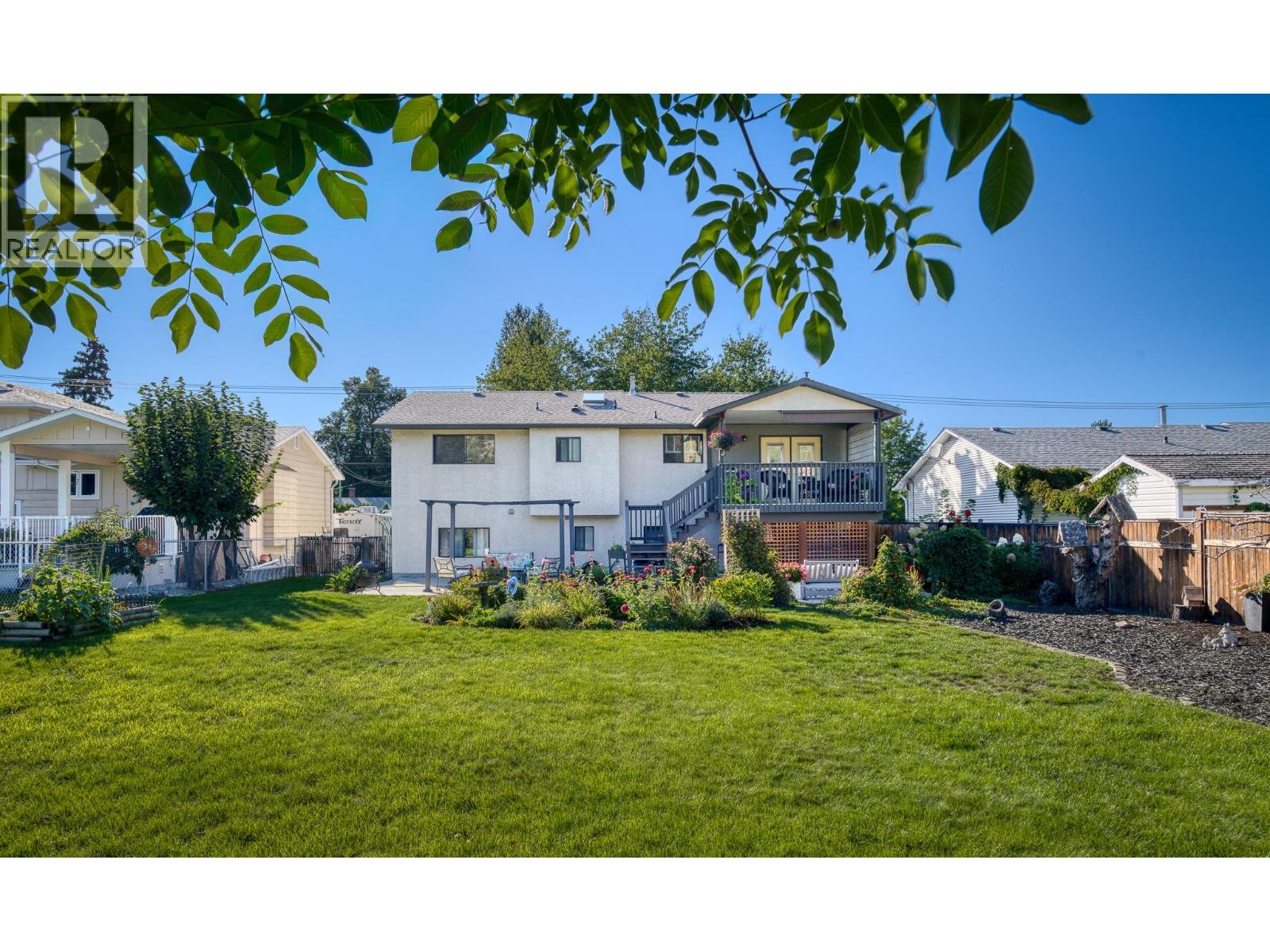 4477 Gordon Drive, Kelowna, British Columbia  V1W 1T2 - Photo 4 - 10401207