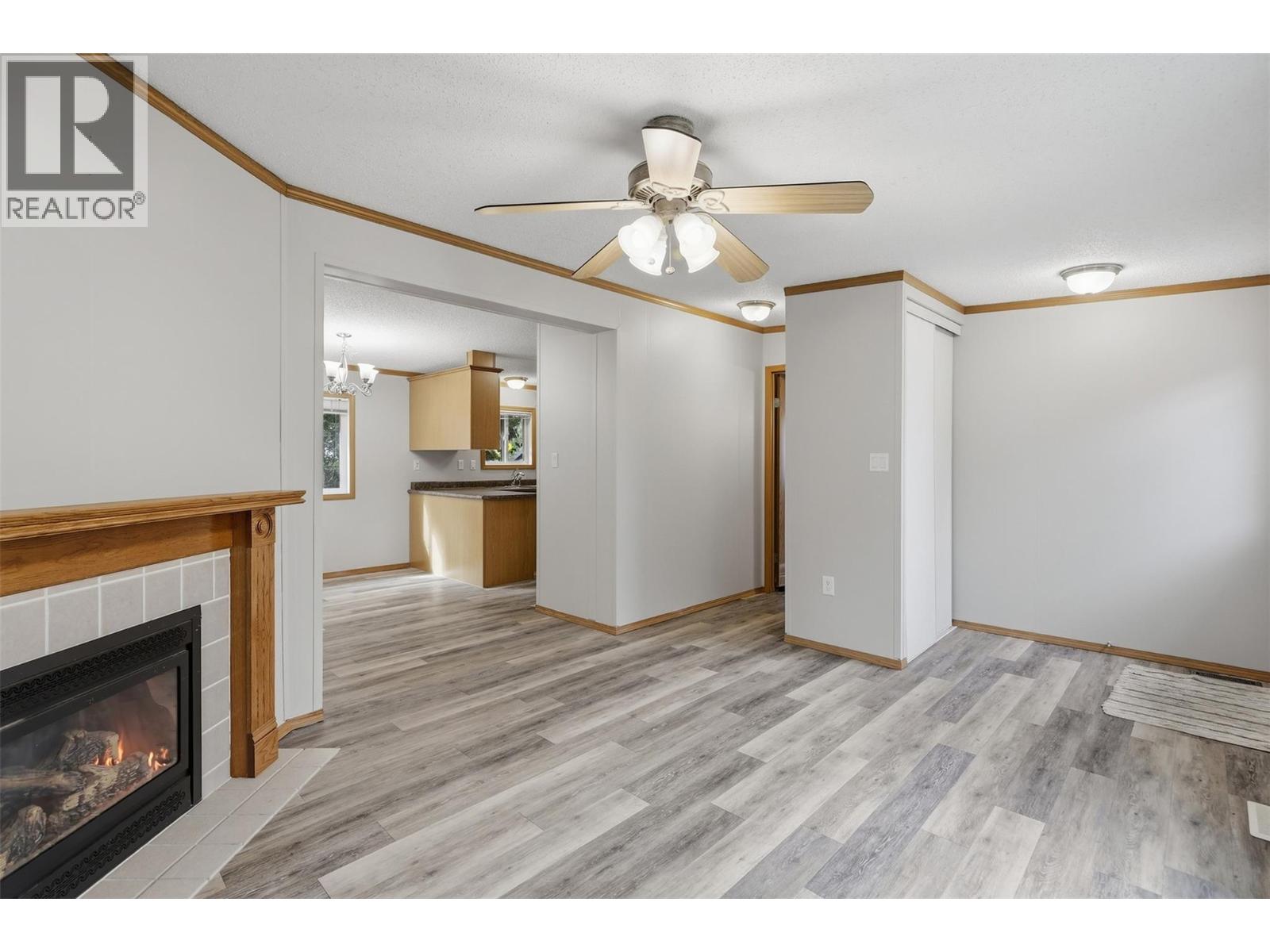 7545 Dallas Drive Unit# 27, Kamloops, British Columbia  V2C 6X5 - Photo 9 - 10401151