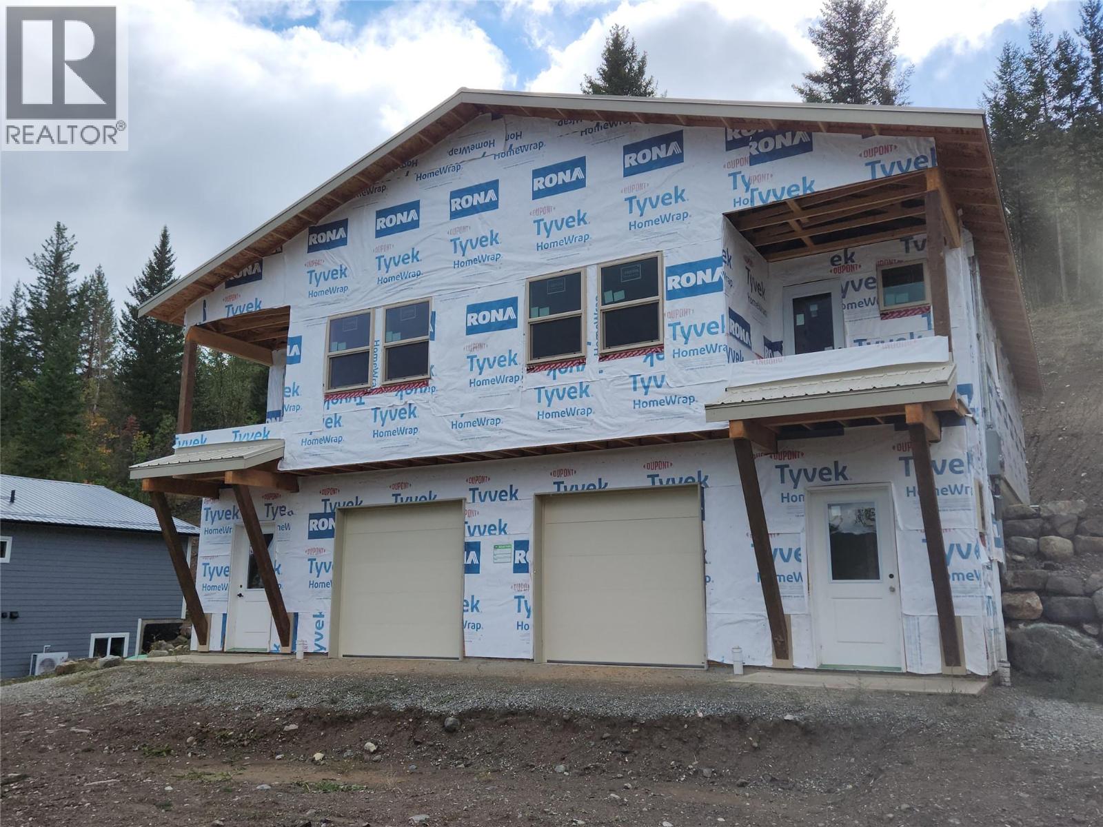 2261 Mctavish Road, Kamloops, British Columbia  V0E 3E1 - Photo 1 - 10400894