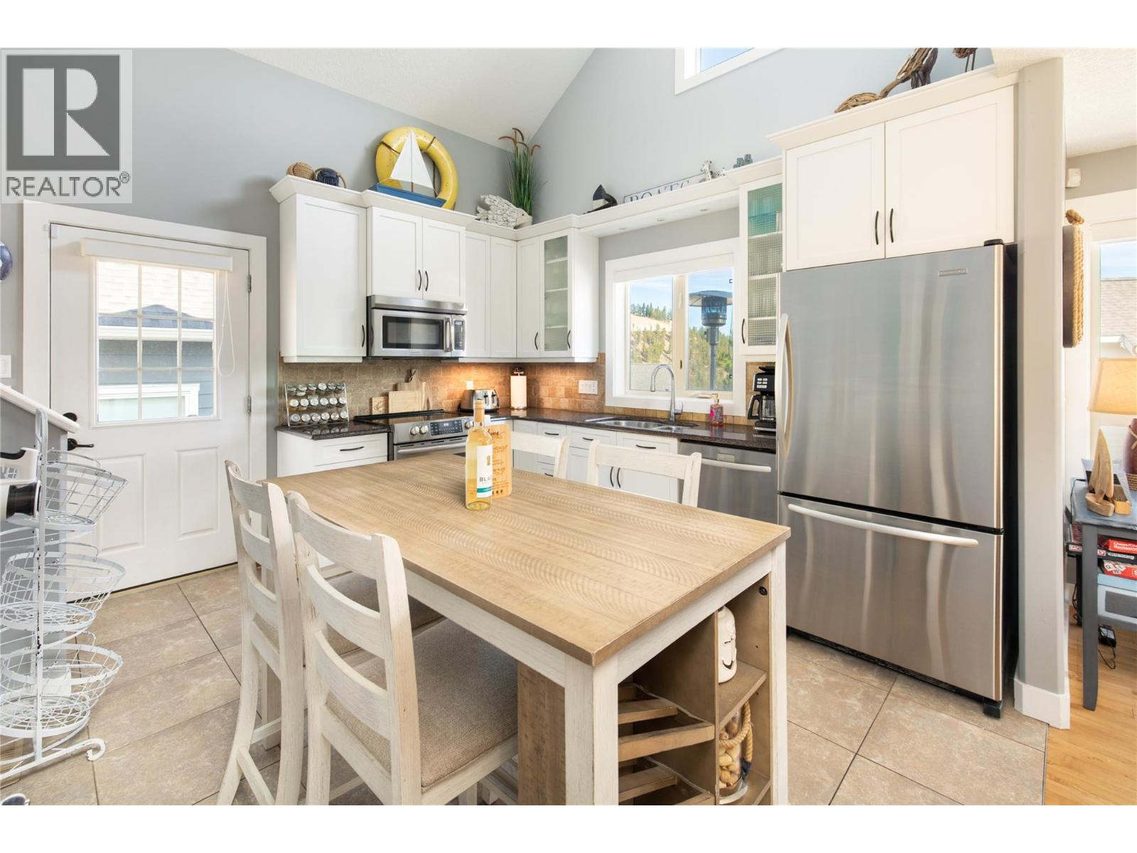 6773 La Palma Loop Unit# 216, Kelowna, British Columbia  V1Z 3R8 - Photo 8 - 10400749