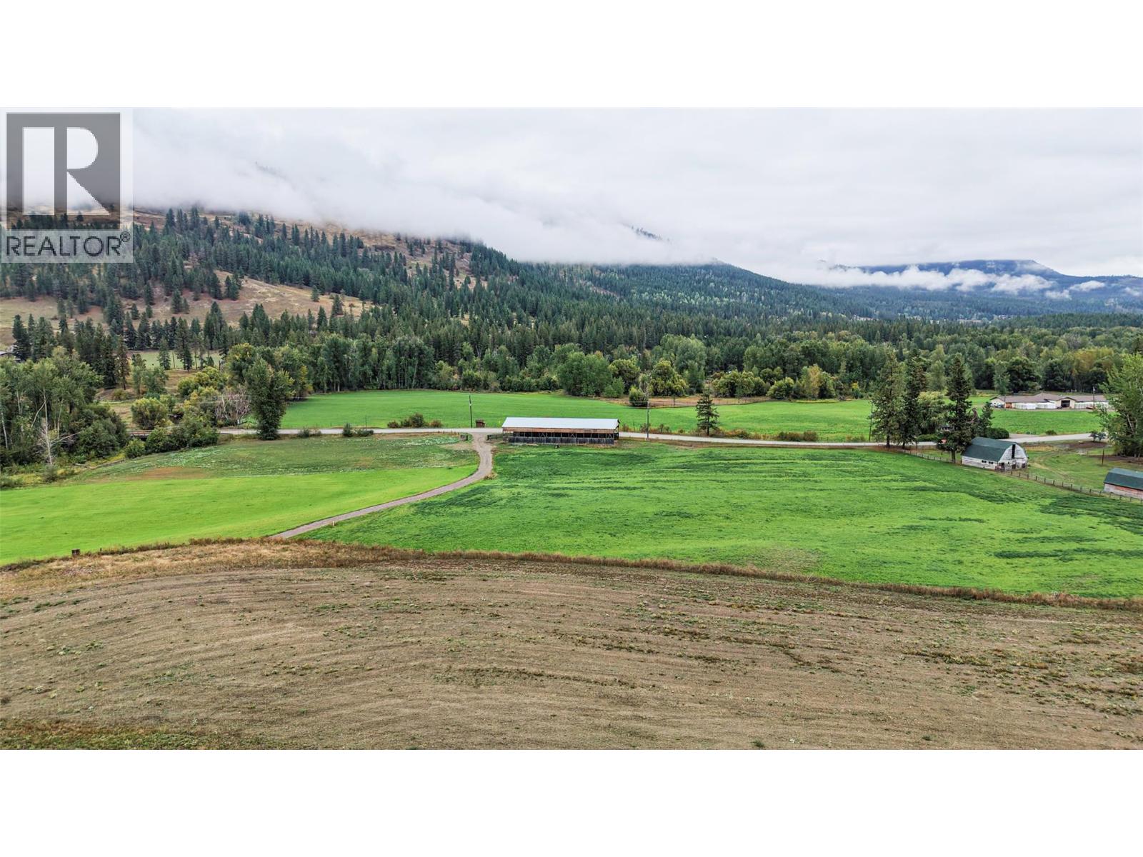 687 Mabel Lake Road, Lumby, British Columbia  V0E 2G5 - Photo 13 - 10401188