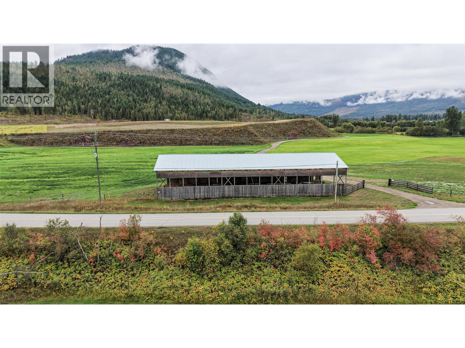 687 Mabel Lake Road, Lumby, British Columbia  V0E 2G5 - Photo 47 - 10401188