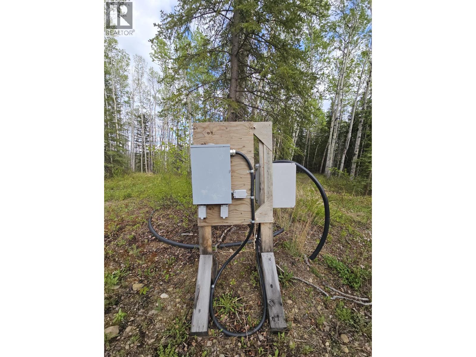 5600 Rifle Range Road, Chetwynd, British Columbia  V0C 1J0 - Photo 6 - 10401047