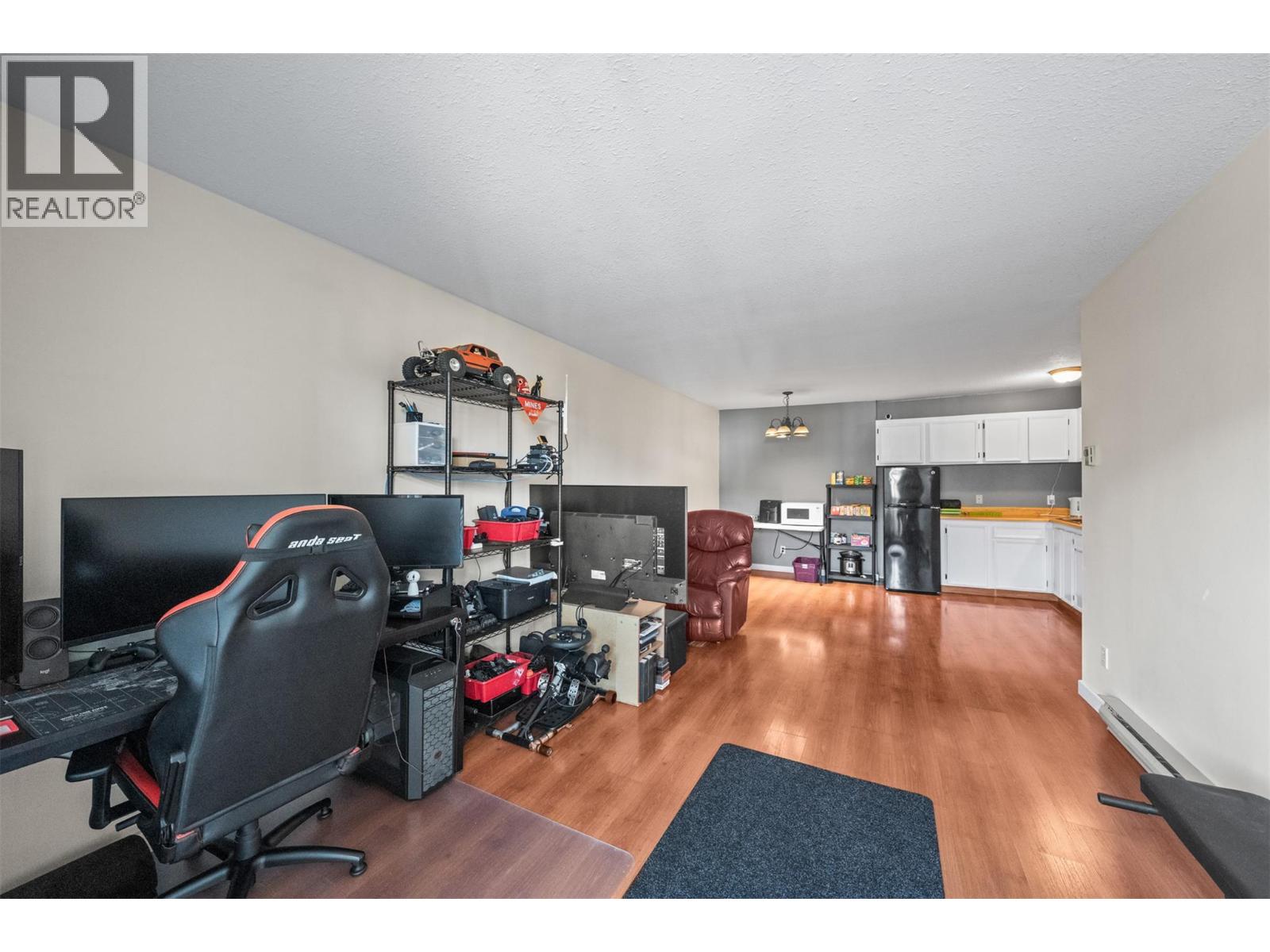 150 Skaha Place Unit# 408, Penticton, British Columbia  V2A 7K1 - Photo 9 - 10401216
