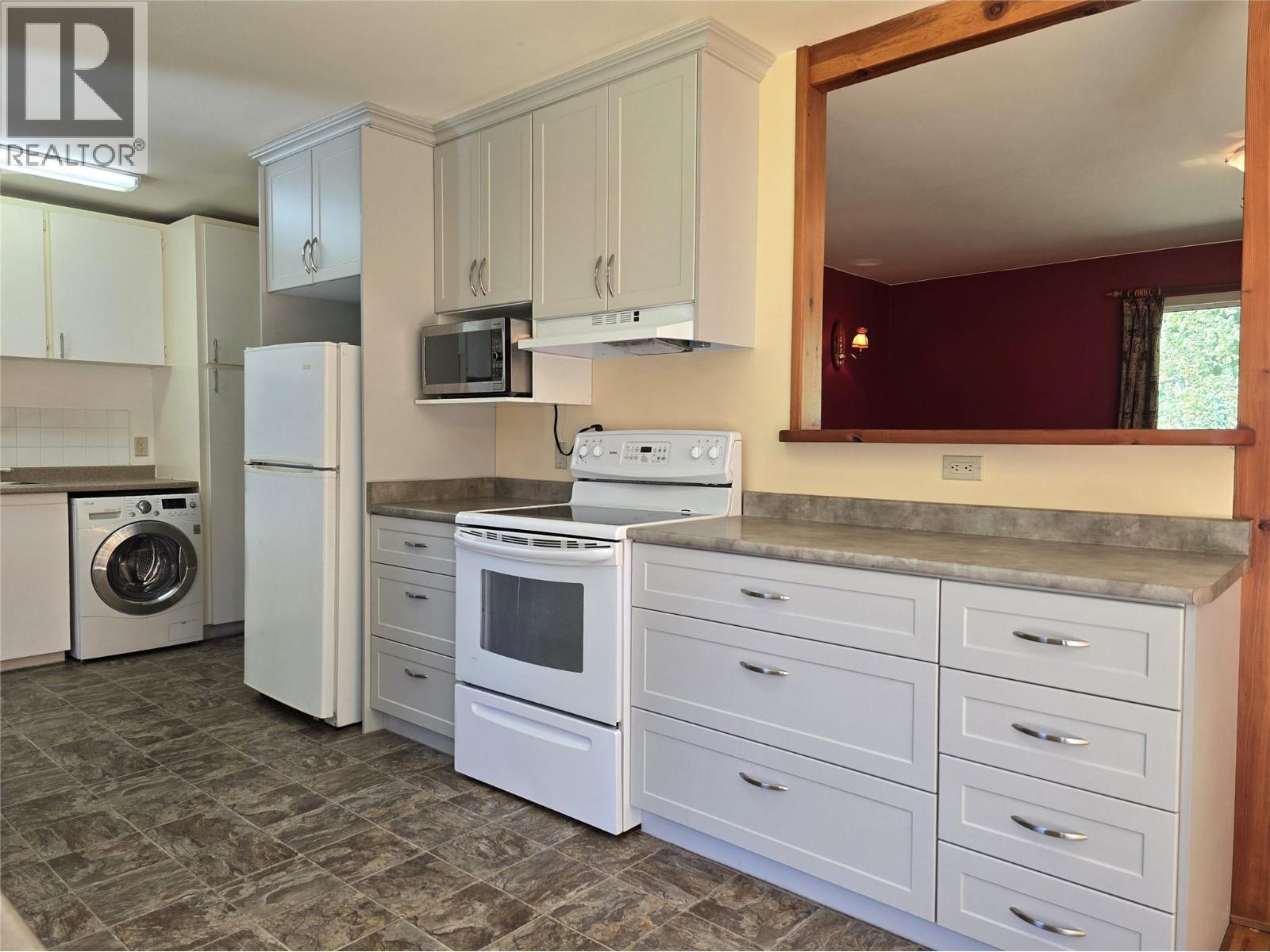 432 Webber Road, Clearwater, British Columbia  V0E 1N2 - Photo 5 - 10401144
