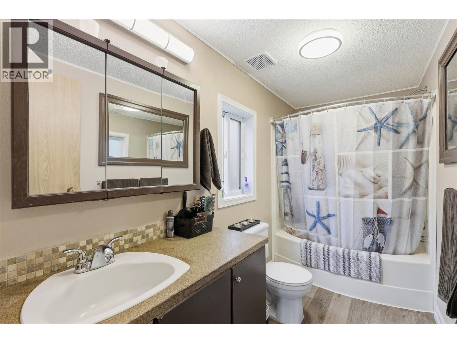 120 Zirnhelt Road, Kamloops, British Columbia  V2H 0B3 - Photo 12 - 10401104