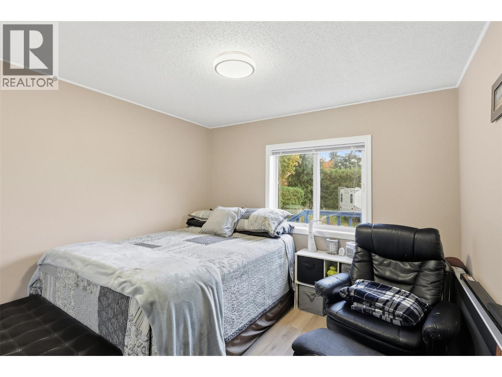 120 Zirnhelt Road, Kamloops, British Columbia  V2H 0B3 - Photo 13 - 10401104