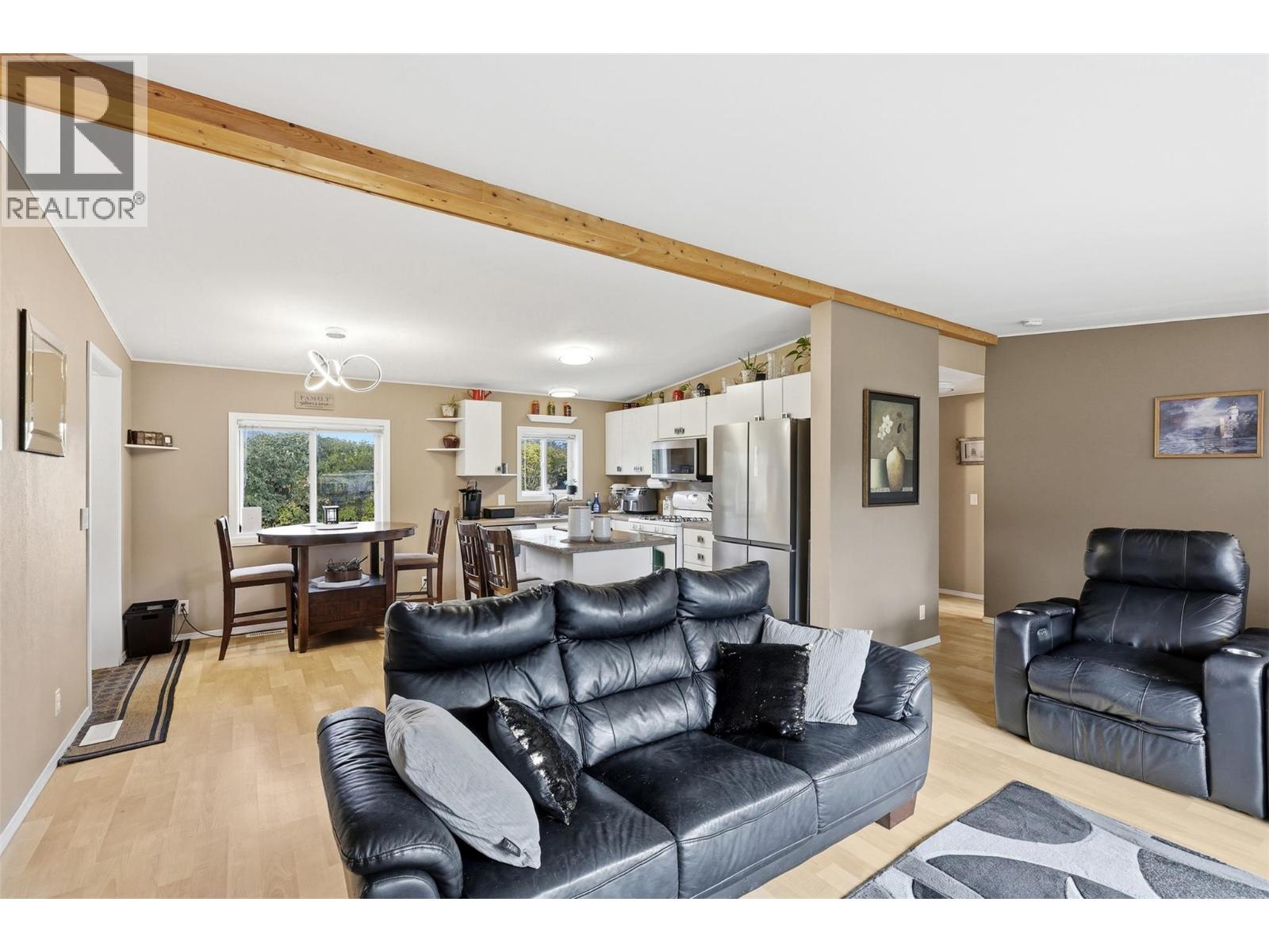 120 Zirnhelt Road, Kamloops, British Columbia  V2H 0B3 - Photo 7 - 10401104