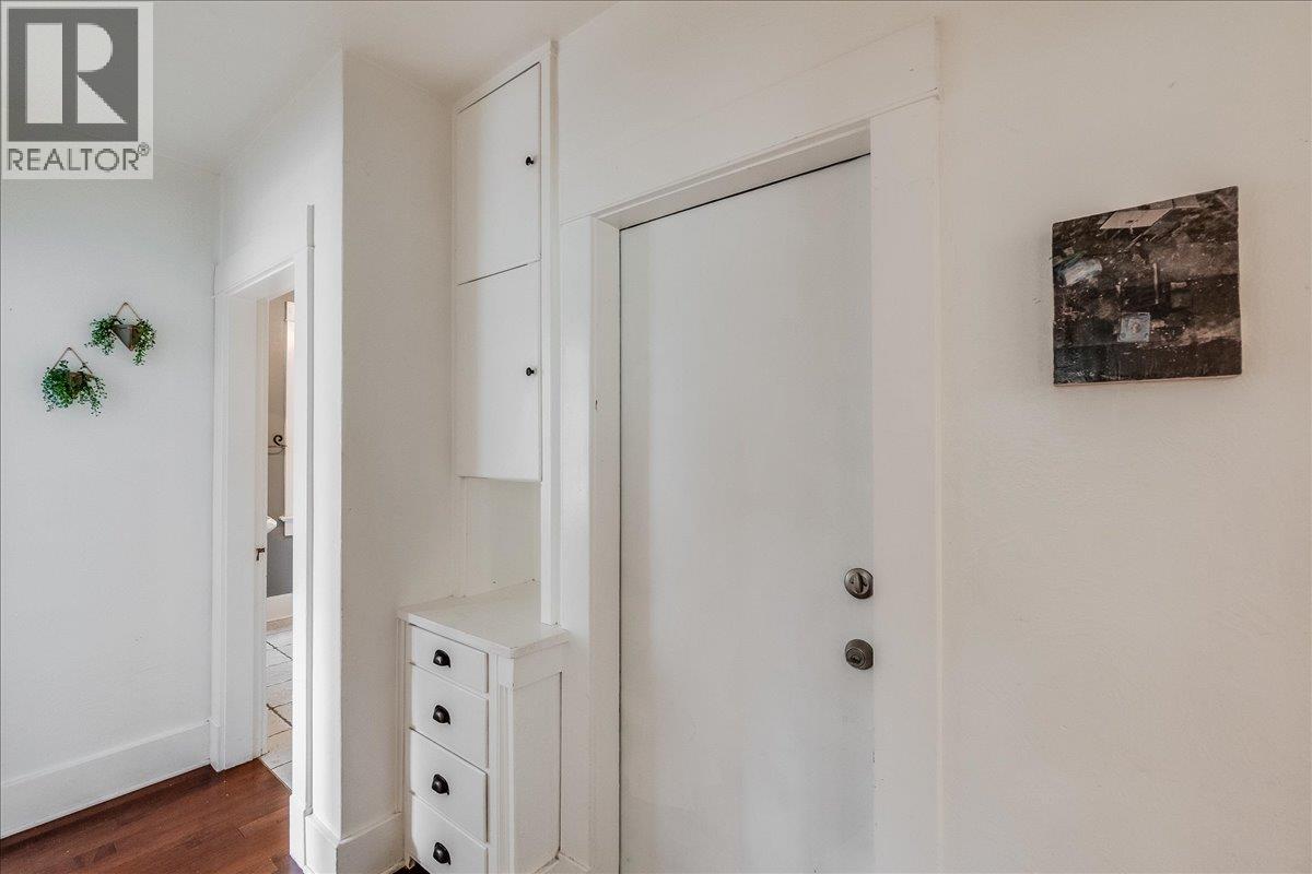 1008 Observatory Street, Nelson, British Columbia  V1L 5P3 - Photo 15 - 10400483