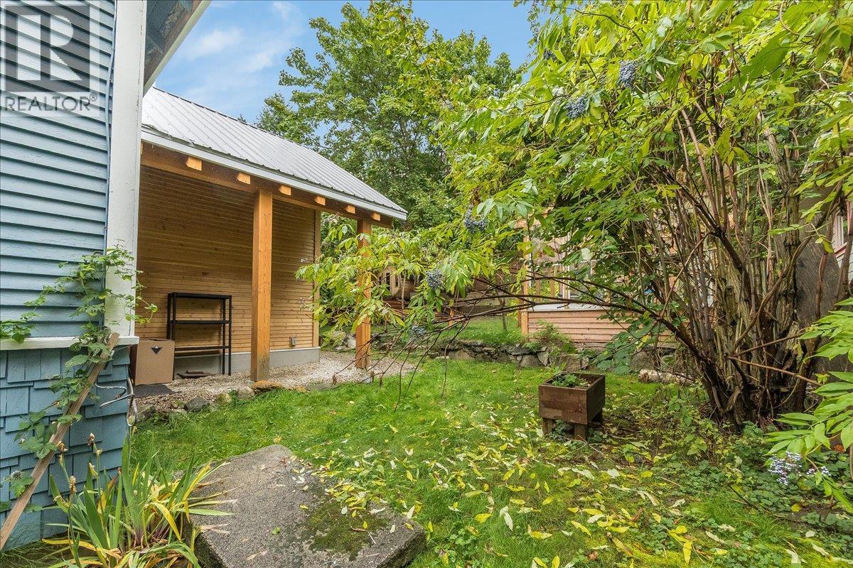 1008 Observatory Street, Nelson, British Columbia  V1L 5P3 - Photo 37 - 10400483