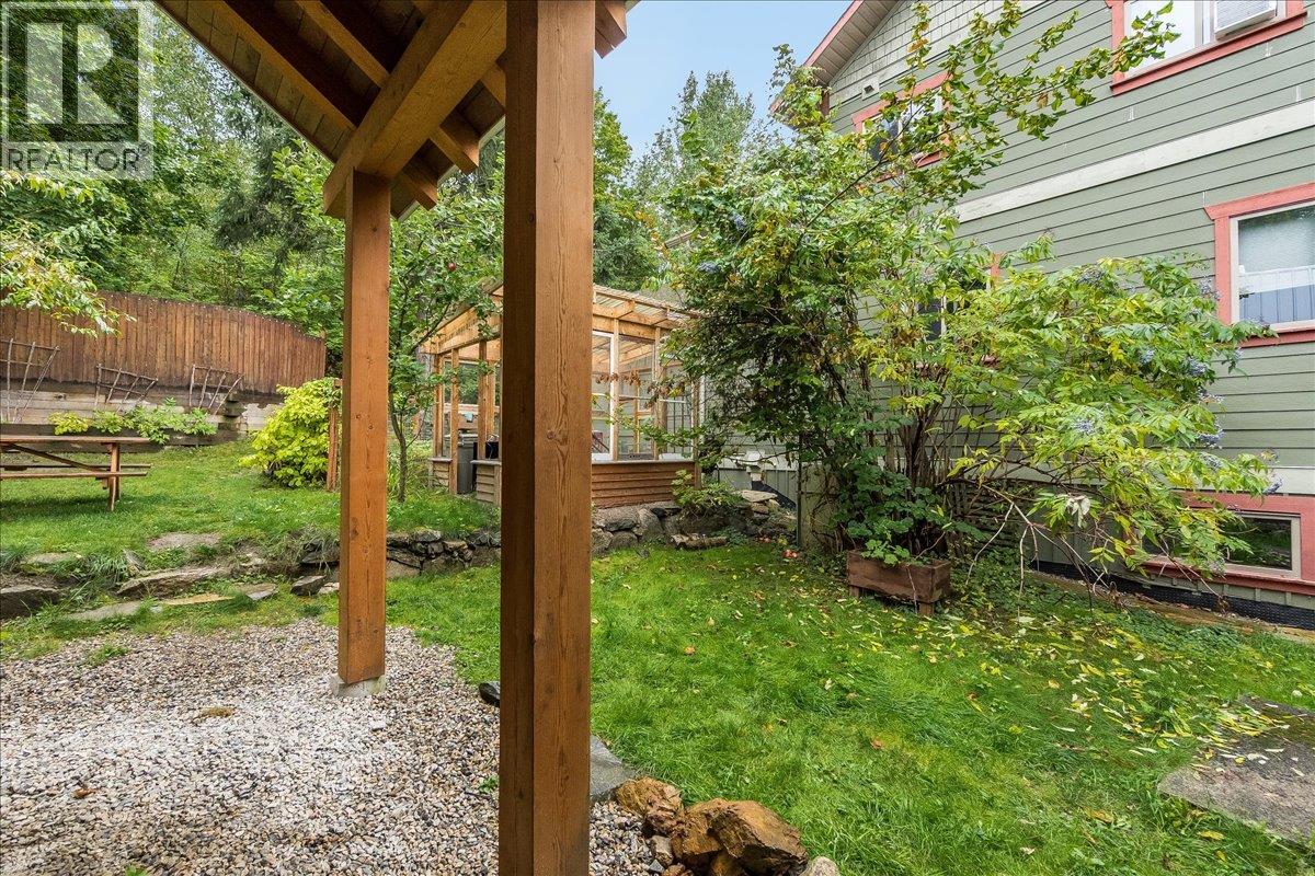 1008 Observatory Street, Nelson, British Columbia  V1L 5P3 - Photo 39 - 10400483