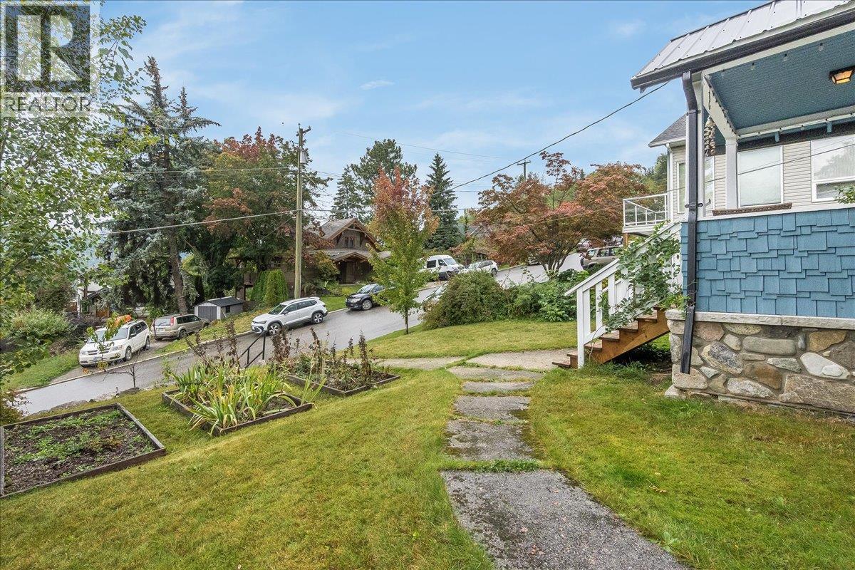 1008 Observatory Street, Nelson, British Columbia  V1L 5P3 - Photo 46 - 10400483