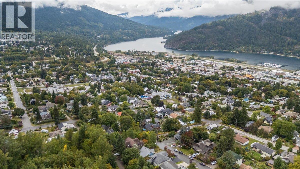 1008 Observatory Street, Nelson, British Columbia  V1L 5P3 - Photo 54 - 10400483